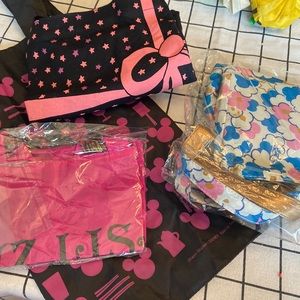 NWOT from 4 Japan magazine fashion handbag